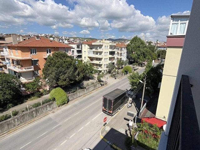BAHÇELİEVLER MAHALLESİNDE KİRALIK 2+0 DAİRE - Görsel 6