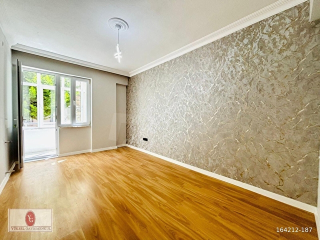YÜKSELDEN ALTINKUMDA ÖN CEPHE AYRI MUTFAK GENÇ BİNA 2+1 DAİRE - Görsel 14