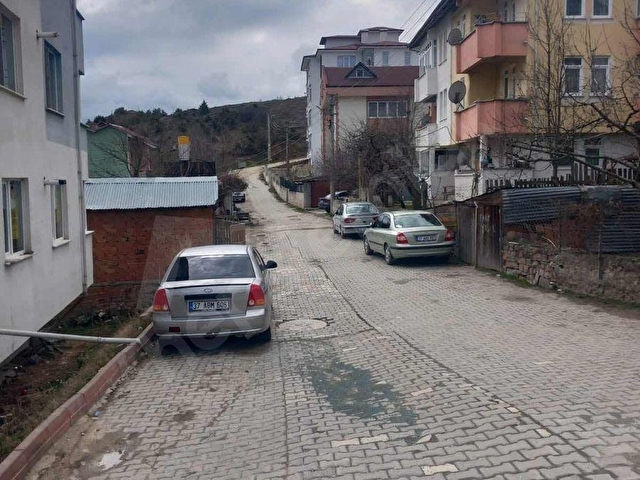 ÖZEVİMDEN SARAÇLAR MAH. CERİTOĞLU YAKINI KRLK GENİŞ 2+1 DAİRE - Görsel 19