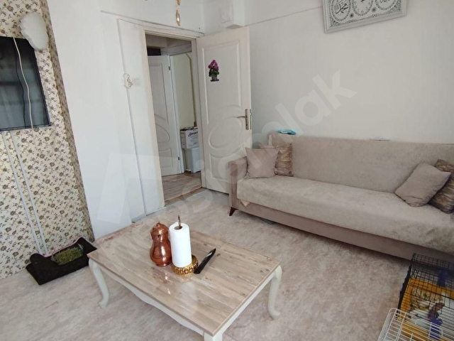 VİP GAYRİMENKULDEN FATİH ÇAPA SEYİT ÖMER DE 2+1 ÇİFT CEPHE DAİRE - Görsel 2