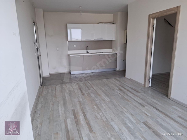 KÜÇÜKÇEKMECE SERENITY PLUSTA YATIRIMA UYGUN SATILIK 1+1 OFİS - Görsel 3