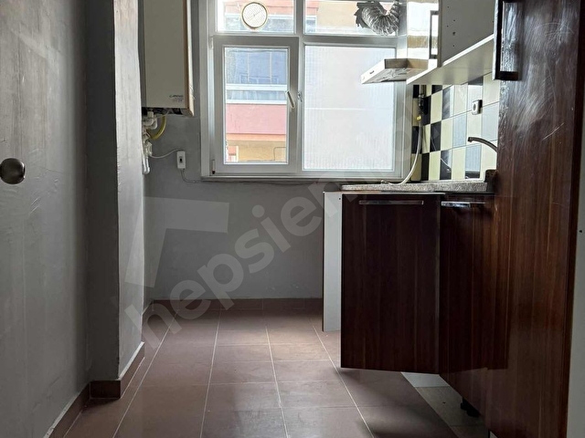 AHMET YESEVİ MAHALLESİNDE SATILIK 2 ADET 1+1 DAİRE - Görsel 13