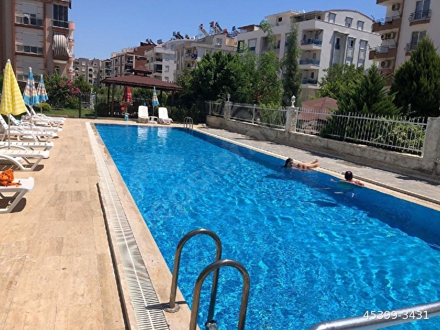 Konyaaltı hurmada havuzlu 2+1 doğalgazlı full eşyalı kiralık daire