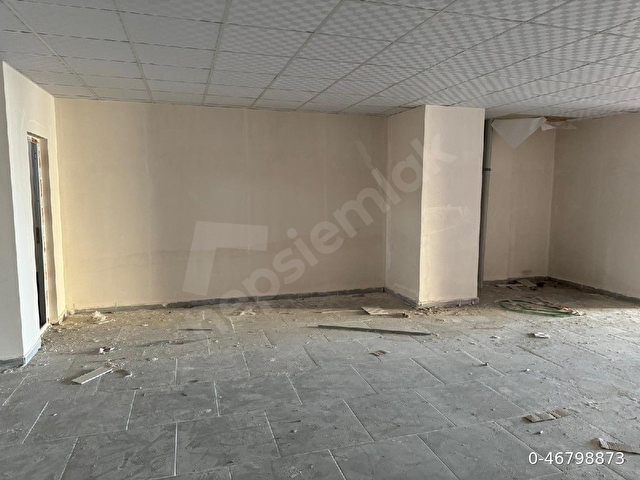Winstown AVM Arkası İşlek Caddede Serin Milona Site Altı Kiralık - Görsel 9