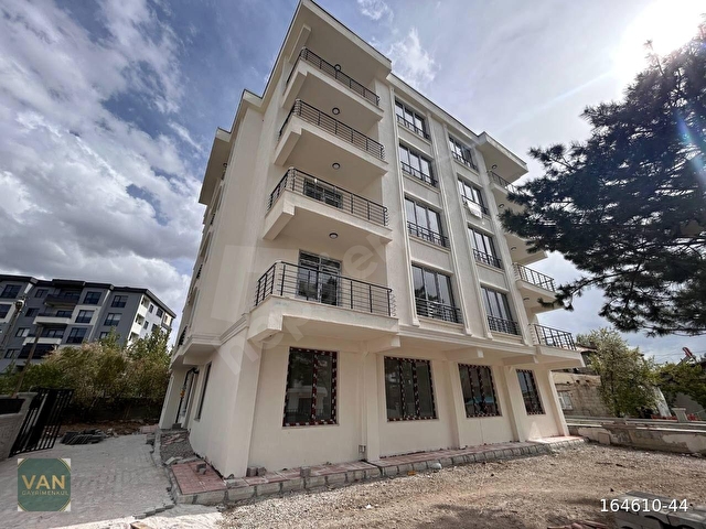 PREMARDAN SELİMBEY MAHALLESİNDE SATILIK 2+1 0 DAİRE - Görsel 6
