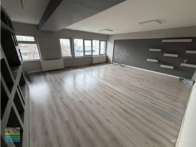 RÜZGAR EMLAKDAN OSTİMDE 675 M² BİNA DEPOLU ASANSÖRLÜ KİRALIK - Görsel 10