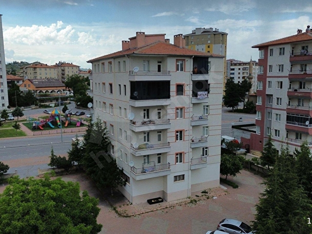 GAZİLER EMLAK-YENİKÖY MH DE KOMBİ ALTYAPI SATILIK DAİRE - Görsel 3