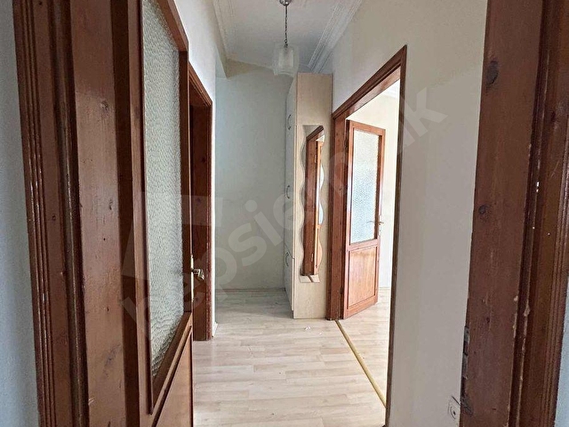 Yeşilova Mh. Metrobüse Yakın Kiralık Çatı Katı Daire 2+1 80 m² - Görsel 14