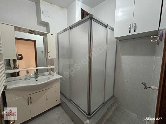 Yeşilova Mh. Metrobüse Yakın Kiralık Çatı Katı Daire 2+1 80 m² - Görsel 29