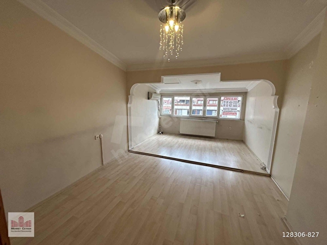 Yeşilova Mh. Metrobüse Yakın Kiralık Çatı Katı Daire 2+1 80 m² - Görsel 4