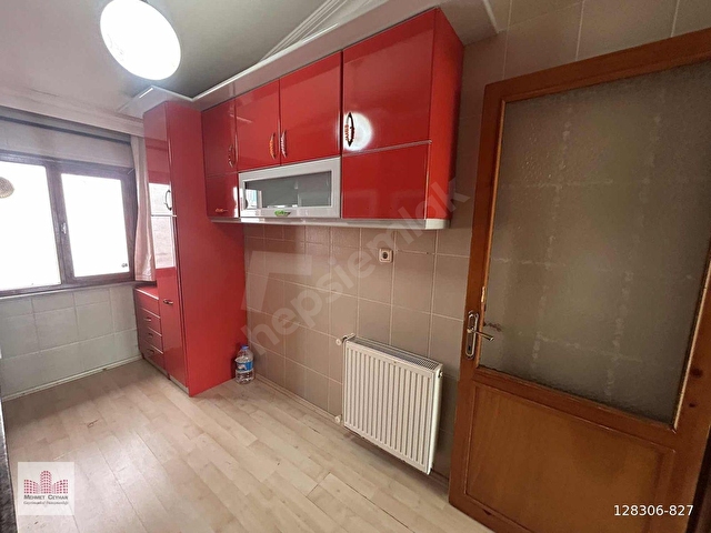 Yeşilova Mh. Metrobüse Yakın Kiralık Çatı Katı Daire 2+1 80 m² - Görsel 13