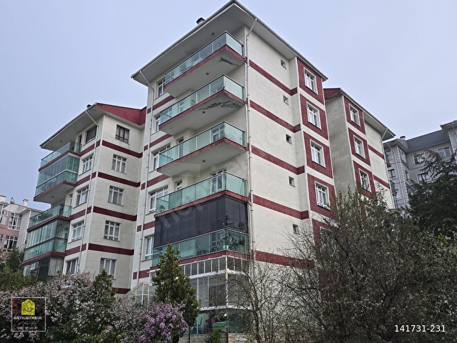 ALP GAYRİMENKULDEN YAKACIK BİZİM YÖRE SİTESİNDE 3+1 DAİRE
