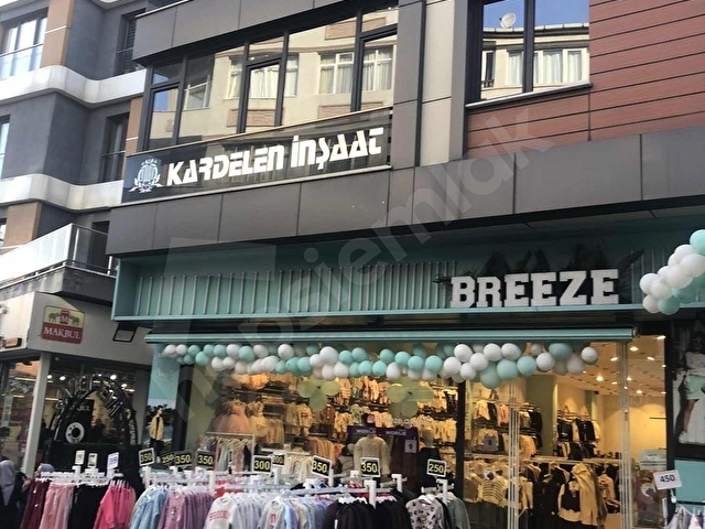 MERKEZİ KONUMDA GENİŞ BÜYÜK DÜKKAN