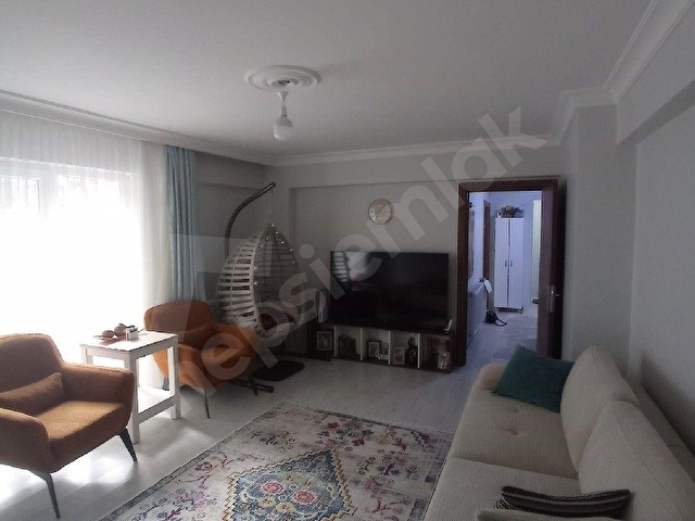 ANDAÇ EMLAKTAN MEYDAN MAH.SELİMİYE CAMİ ARKASINDA KIŞ BAHÇESİ EBEVEYN BANYOSU OLAN SATILIK 3+1 DAİRE - Görsel 14