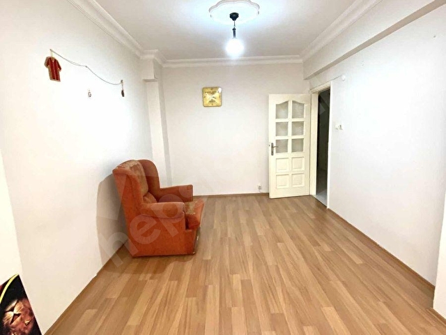 Rami Cuma Bağlar Sokakta 140m2 Satılık Çift Cephe 3+1 Daire - Görsel 23