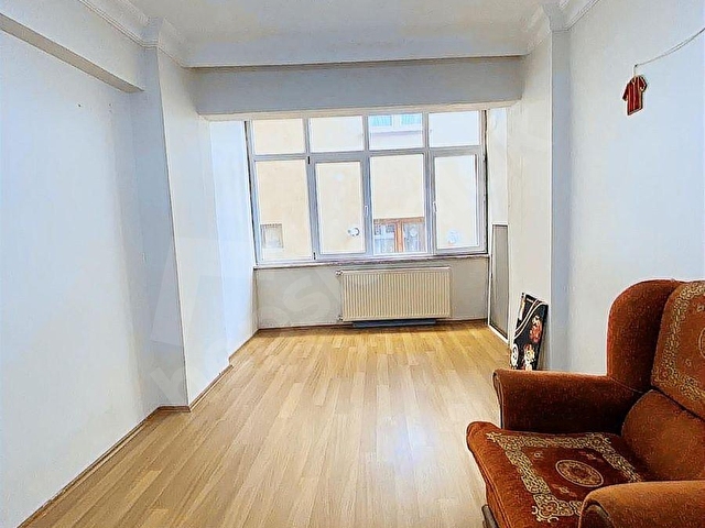 Rami Cuma Bağlar Sokakta 140m2 Satılık Çift Cephe 3+1 Daire - Görsel 21