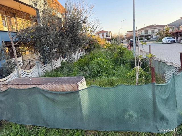 YENİFOÇADA 400 M2 OTURMA ALANI&KAPALI OTOPARKLI MÜSTAKİL VİLLA - Görsel 25