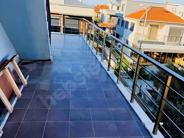 YENİFOÇADA 400 M2 OTURMA ALANI&KAPALI OTOPARKLI MÜSTAKİL VİLLA - Görsel 15