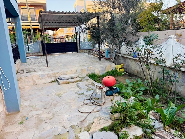 YENİFOÇADA 400 M2 OTURMA ALANI&KAPALI OTOPARKLI MÜSTAKİL VİLLA - Görsel 14