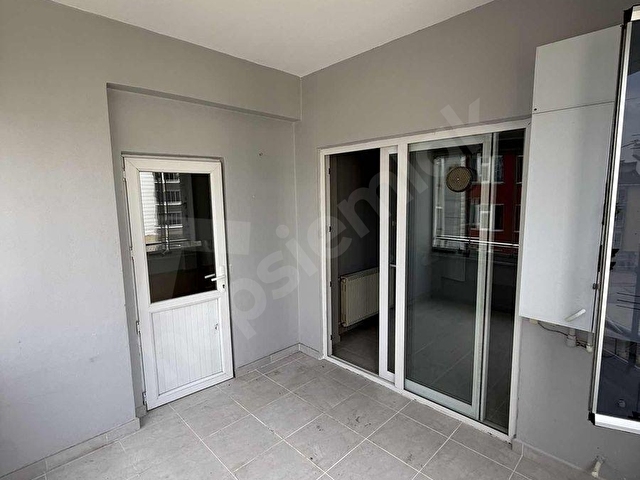SAMSUN KIŞLA MAH SİTE İÇERİSİNDE 3+1 150M2 - Görsel 19