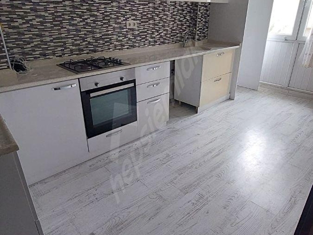 ATAMANDAN YATIRIM VEYA OTURUM AMAÇLI KOT1.DE YAPILI MASRAFSIZ 2+1 SATILIK DAİRE