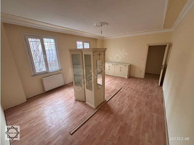 GENİŞ AİLELER İÇİN SATILIK 150m2 ARAKAT 3+1 DAİRE - Görsel 3