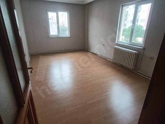 ADNAN MENDERES MAHALLESİ SATILIK BAKIMLI DAİRE - Görsel 9