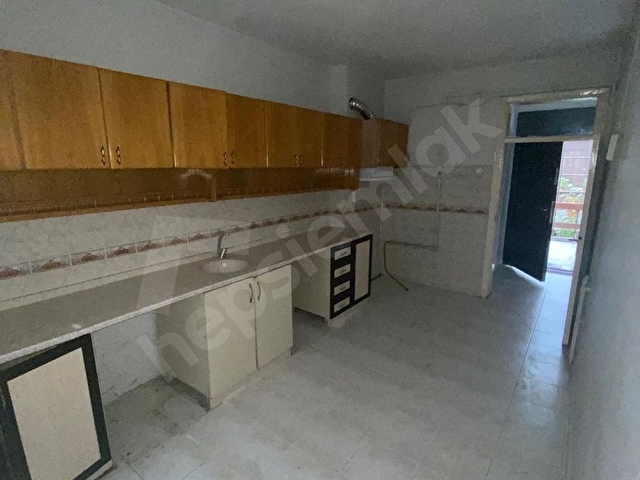 FATİH IŞIKLAR MAHELLESİ SATILIK 3+1 DAİRE - Görsel 5