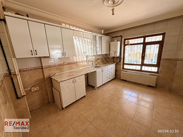 DİKMEN AKPINAR 850 CADDEDE ASANSÖRLÜ SATILIK 3+1 DAİRE - Görsel 14