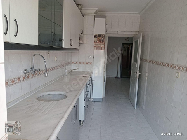 CAMİ CAD 3+1 KATTA YAPILI GENİŞ DAİRE - Görsel 7