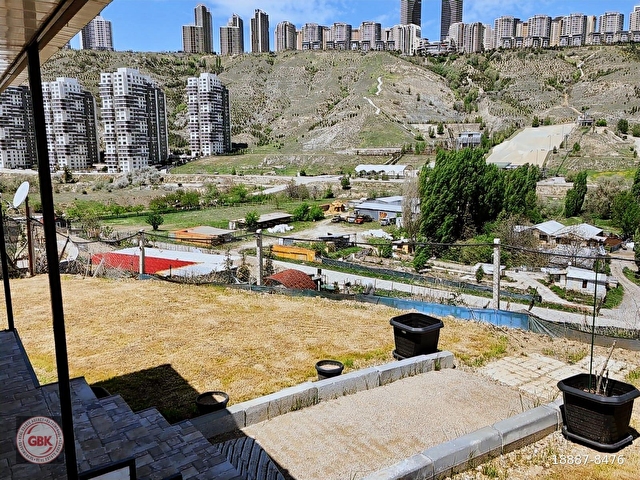 ÇANKAYA MÜHYE 100m²+ KULLANIM ALANLI ARSA VE MODERN TINY HOUSE