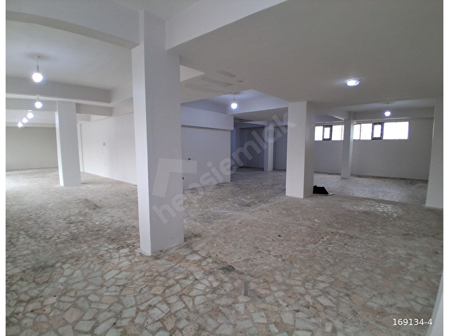 MERCAN EMLAK BAĞCILAR BARBOROS MAH. 450M2 KİRALIK İŞYERİ - Görsel 2
