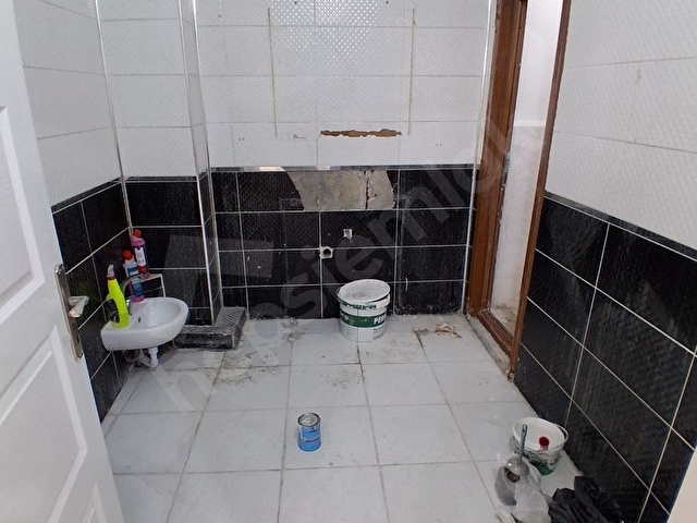 MERCAN EMLAK BAĞCILAR BARBOROS MAH. 450M2 KİRALIK İŞYERİ - Görsel 17