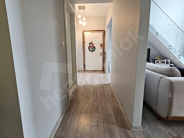 GÜZELYURTTA EŞİ BENZERİ AZ! HAVUZLU SİTE İÇİNDE 3+1 LOFT DAİRE - Görsel 15