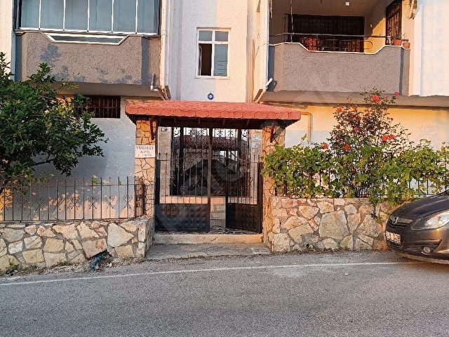 AKG den 3+1 Ara Kat Bahçe ve Doğa Manzaralı Geniş Balkonlu Satılık Daire - Görsel 2