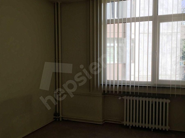 Ankara nın en Önemli ve Değerli Yeri Çankaya Portakal Çiceği Caddesin de  190 M2 Kiralık OFİS - Görsel 10