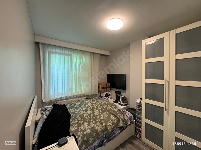 GÜZELTEPEDE CADDE ÜZERİ, METROYA YAKIN OTURUMA HAZIR 2+1 DAİRE - Görsel 18