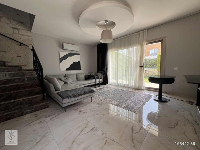 YUSEDEN YALIDA DENİZ MANZARALI CUMBALI 3+1 KİRALIK VİLLA - Görsel 28