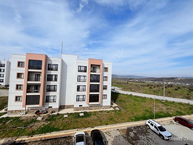 SEFERİHİSAR TOKİDE HAZIR DURUMDA KİRALIK 2+1 ÖNÜ AÇIK DAİRE - Görsel 16