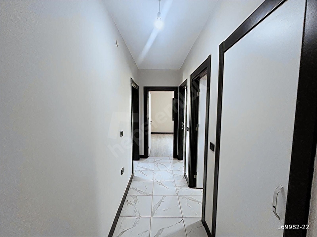 SEFERİHİSAR TOKİDE HAZIR DURUMDA KİRALIK 2+1 ÖNÜ AÇIK DAİRE - Görsel 18