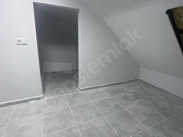 E5E METROYA YÜRÜME 3BANYOLU WCLİ FORTMANTOLU 2MUTFAKLI DÜBLEX - Görsel 10