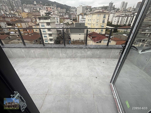 E5E METROYA YÜRÜME 3BANYOLU WCLİ FORTMANTOLU 2MUTFAKLI DÜBLEX - Görsel 3