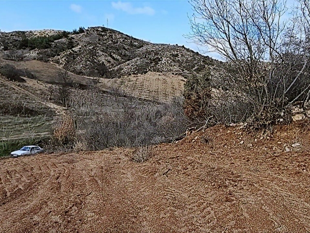 ARAÇ TAKASLI !KÜREYE 5 DK,İÇİ DÜZELTİLMİŞ 1.450 M2 SATILIK ARAZİ