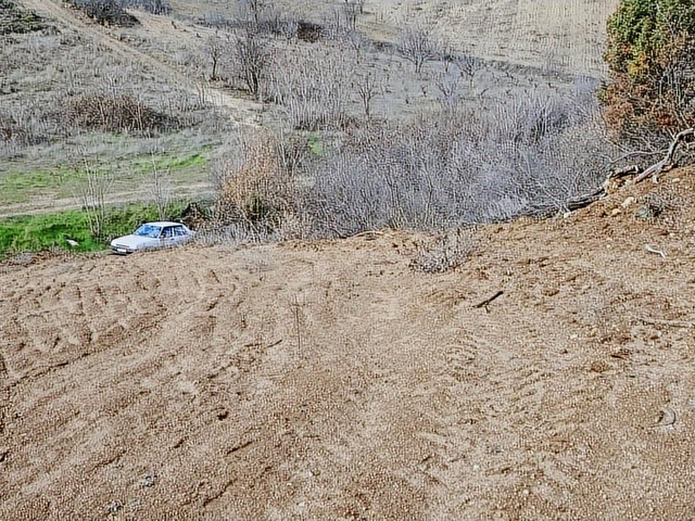 ARAÇ TAKASLI !KÜREYE 5 DK,İÇİ DÜZELTİLMİŞ 1.450 M2 SATILIK ARAZİ - Görsel 2