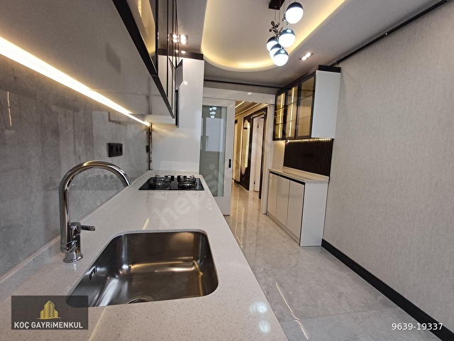 KOÇDAN ; ÇETİN EMEÇ BLV YAKINI, KATTA, FULL YAPILI ,3+1+2 BANYO - Görsel 9