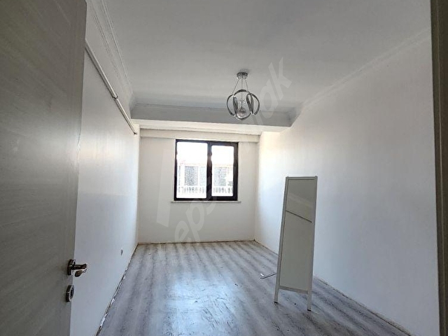 PENDİK BATI MAH KIZILAY CADDESİ SATILIK 4+2 DENİZ MANZARALI DAİR - Görsel 9