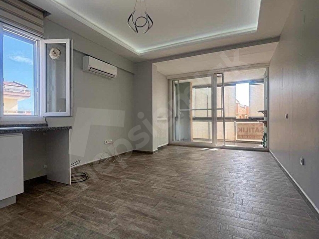 KADINLAR DENİZİ ARA KAT DOĞALGAZLI 2+1 SATILIK DAİRE - Görsel 5