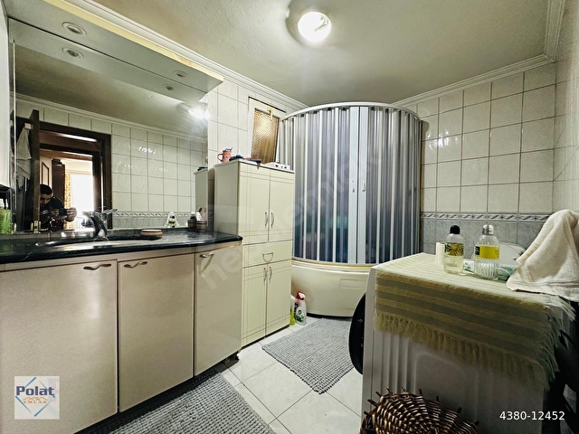 POLATTAN GELİNCİK SOKAKTA KÖŞE BAŞI TERASLI 3+1 BAKIMLI DAİRE - Görsel 9