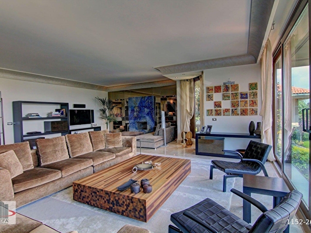 Tarabya  da , Nezih & Elit Bir Sitede 550 M2 SATILIK KUPON  VİLLA - Görsel 9