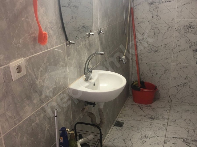 1+0 eşyalı stüdyo daire elektrik su doğalgaz ücretsiz depozito ödemesi yoktur - Görsel 6